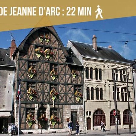 شقة Le Duplex Ensoleille Du Parc * Parking * Balcon * أورلييو المظهر الخارجي الصورة