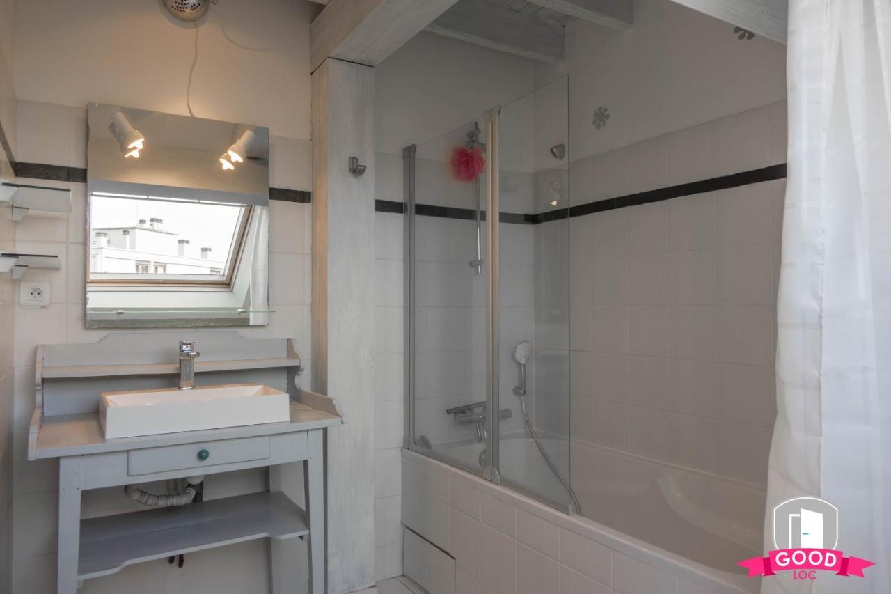 شقة Le Duplex Ensoleille Du Parc * Parking * Balcon * أورلييو المظهر الخارجي الصورة