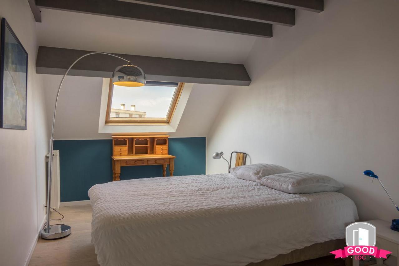 شقة Le Duplex Ensoleille Du Parc * Parking * Balcon * أورلييو المظهر الخارجي الصورة